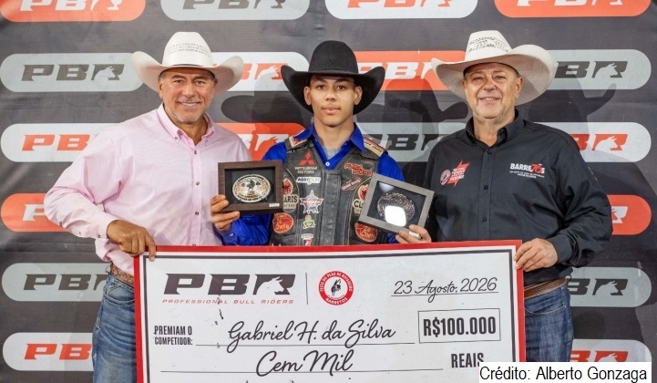 Gabriel Henrique da Silva de Lagoa Formosa é campeão da etapa Barretos da PBR Brazil