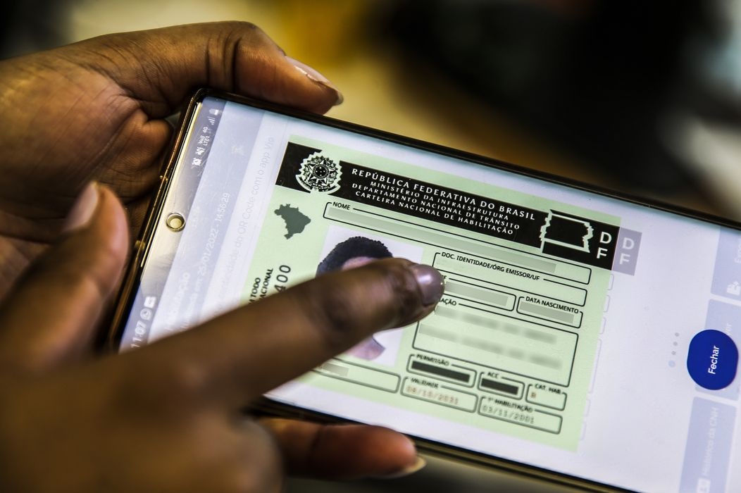 CNH vencida entre junho e setembro tem validade extra até dezembro