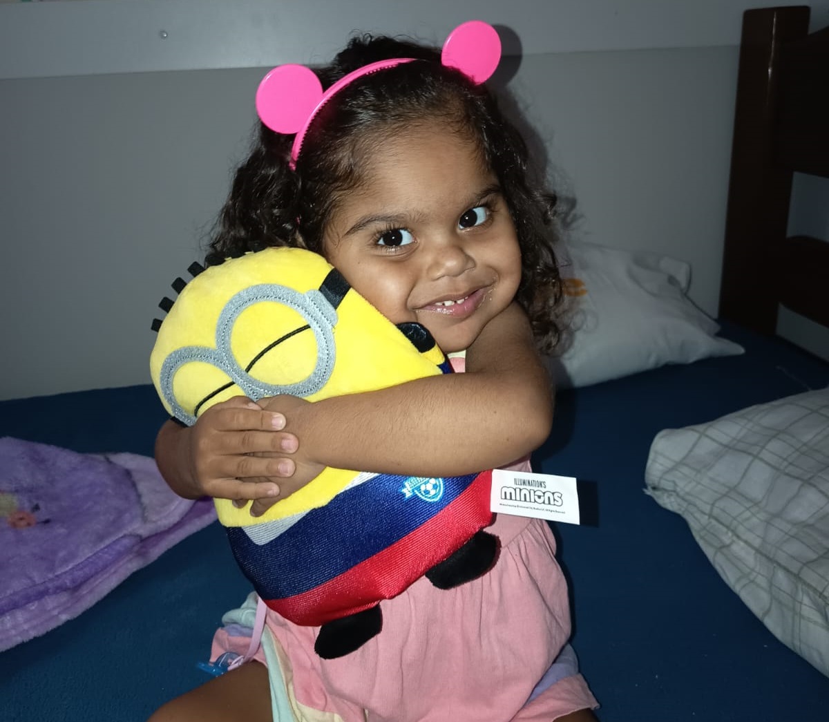 Pequena guerreira de Presidente Olegário vence longa batalha contra doença renal e realiza transplante em Belo Horizonte