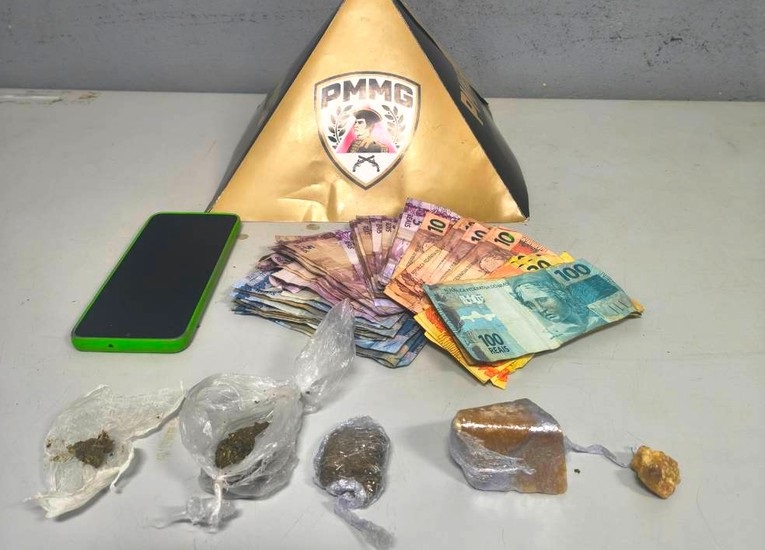 Operações contra o tráfico termina com quatro suspeitos presos e grande variedade de drogas