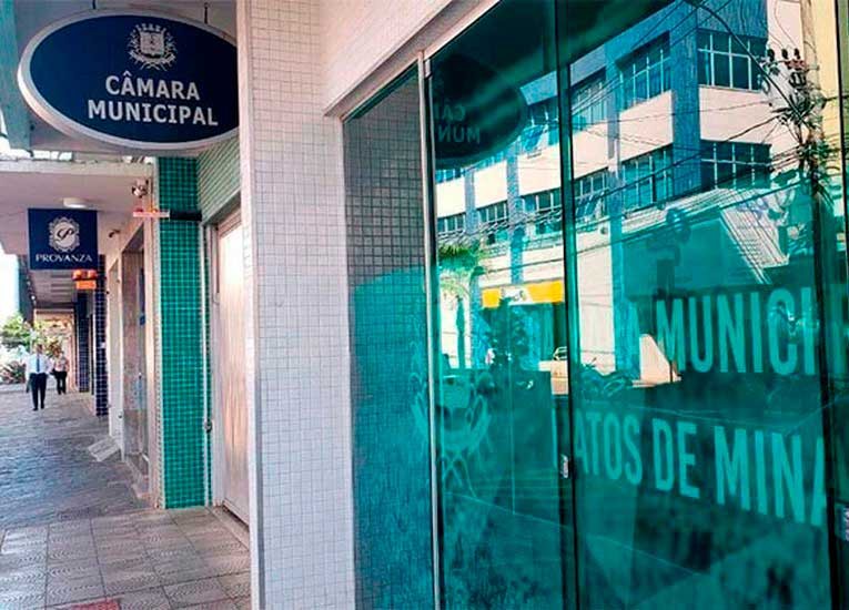 Justiça Eleitoral oficia Câmara de Patos de Minas que deve marcar posse dos três novos vereadores