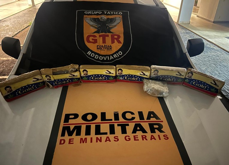 Casal é preso com sete barras de maconha avaliadas em R$ 80 mil durante operação na MG190